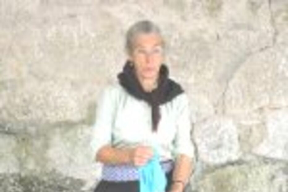 ALDEIA CHORA MENINO MORTO EM POÇO