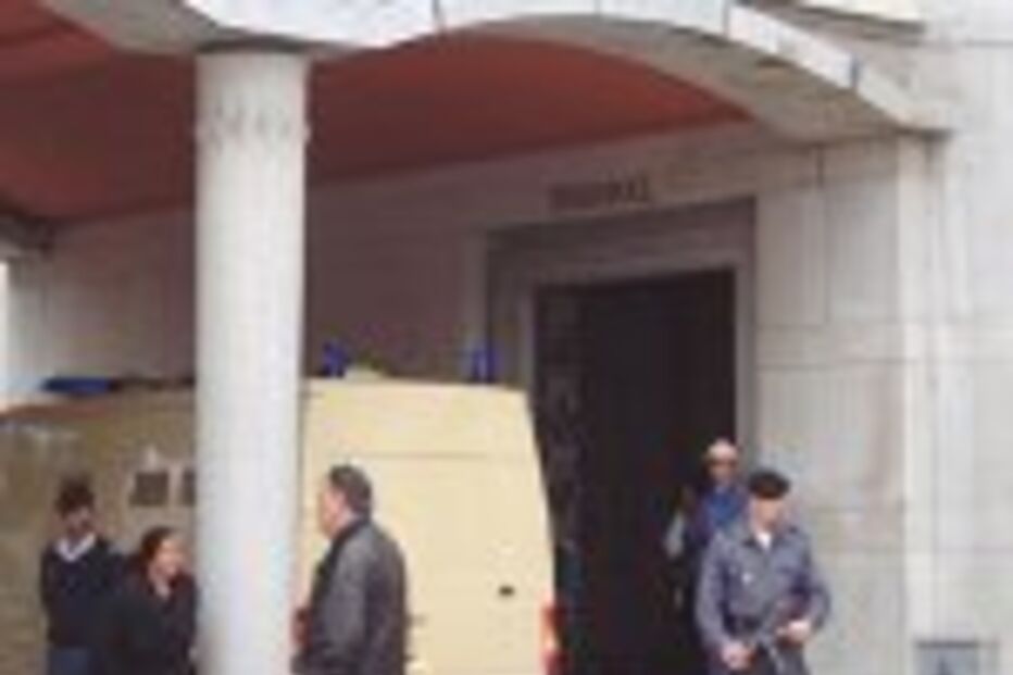 QUATRO CONDENADOS POR INCENTIVO À PROSTITUIÇÃO