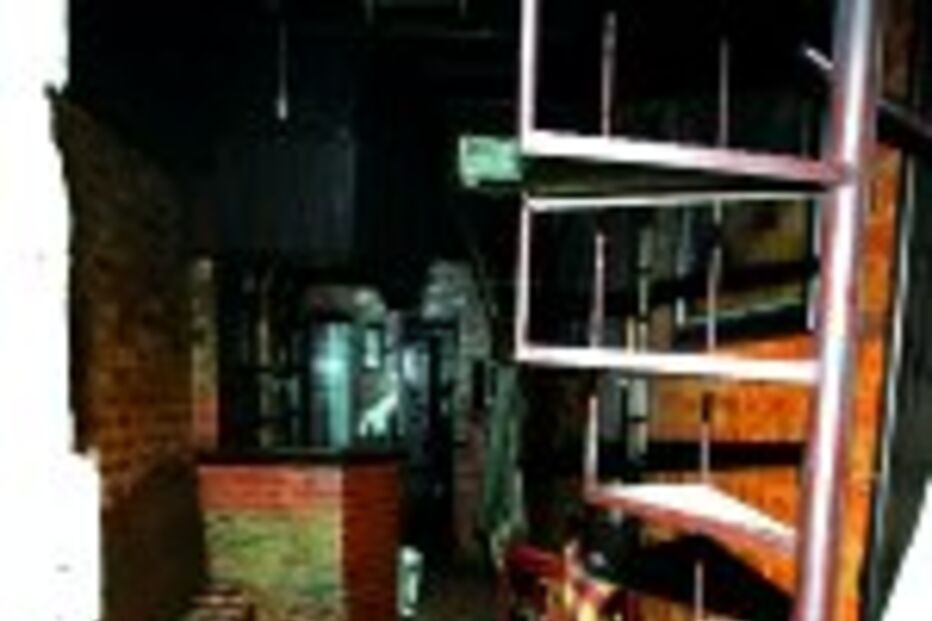 Bar de alterne atacado