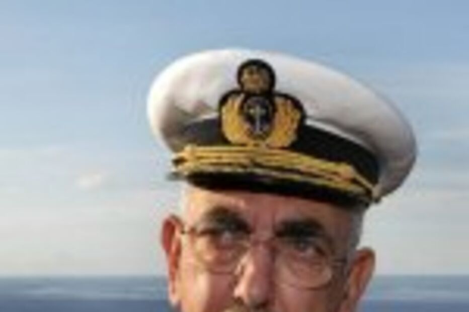 Cabeçadas fica mais dois anos