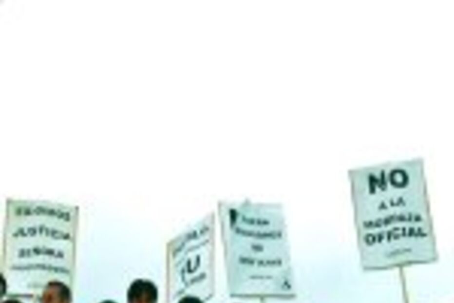 Político rejeita acusações