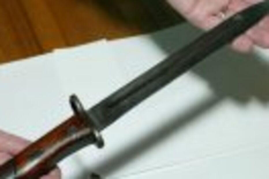 Armas, sabres e outras relíquias