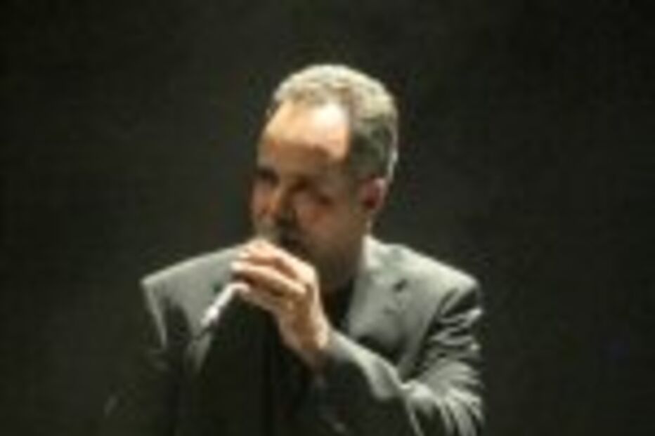 Leão conquista Aula Magna