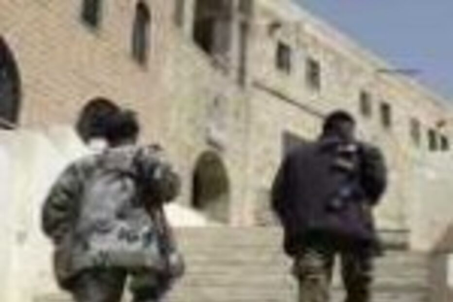 FORÇAS IRAQUIANAS REAGRUPAM-SE