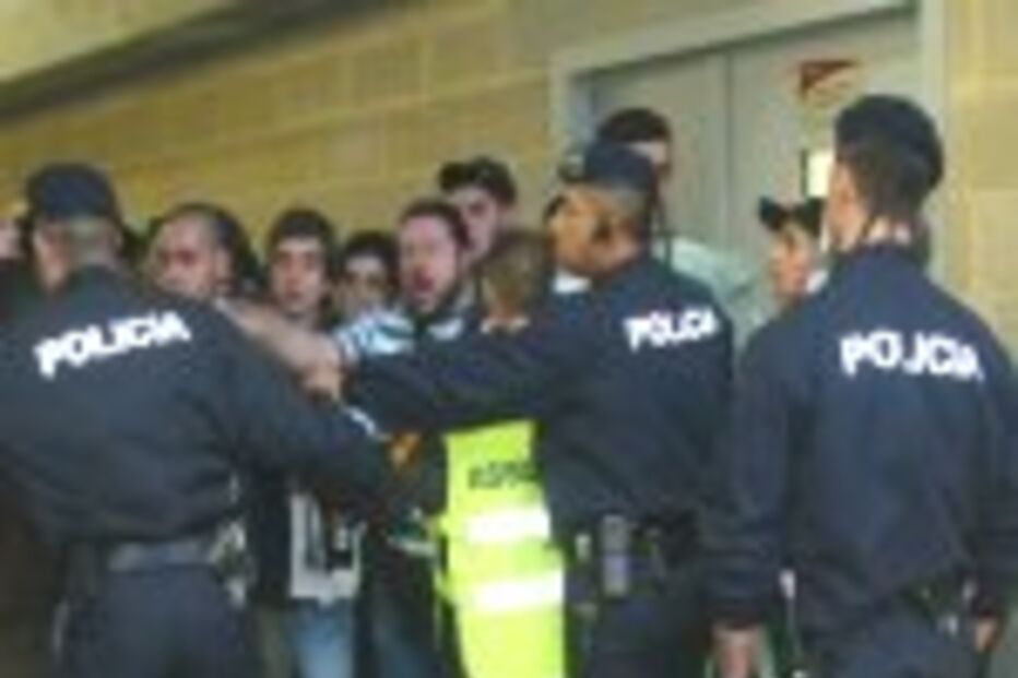 Desacatos estragam jogo