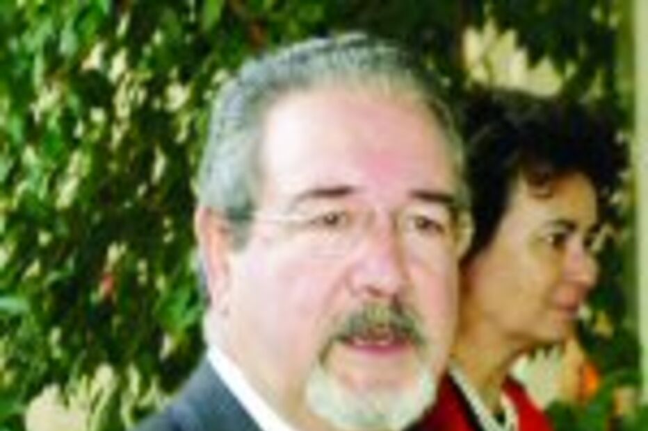 Isaltino decide eleições