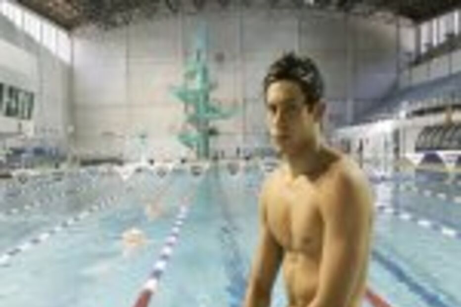 Tiago Venâncio falha meias nos 100 metros livres