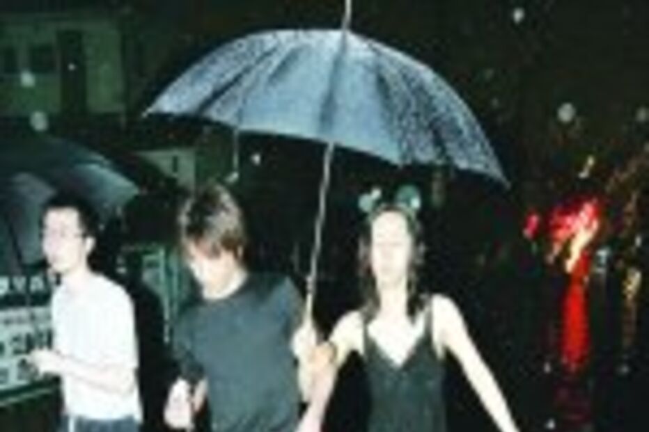 Tufão Nabi causa cheias