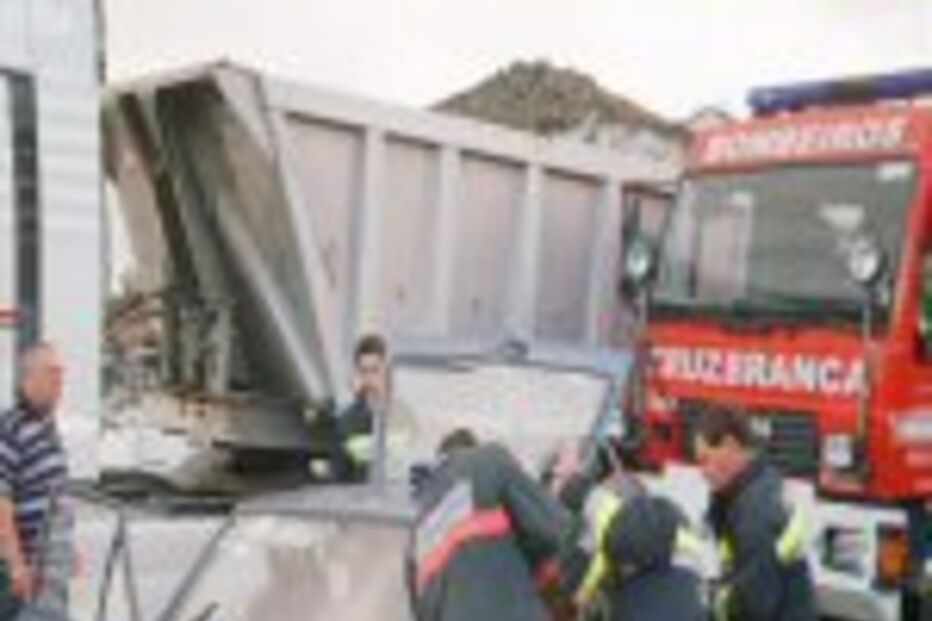 Oficinas e peritos falsificam acidentes