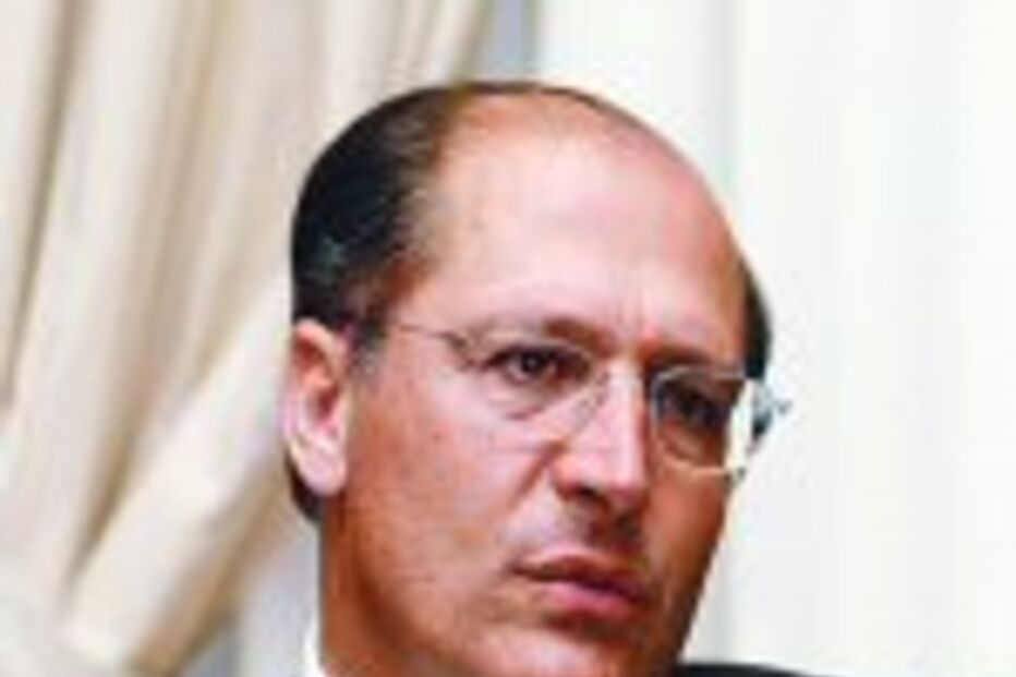 Lula começa a perder terreno para Alckmin