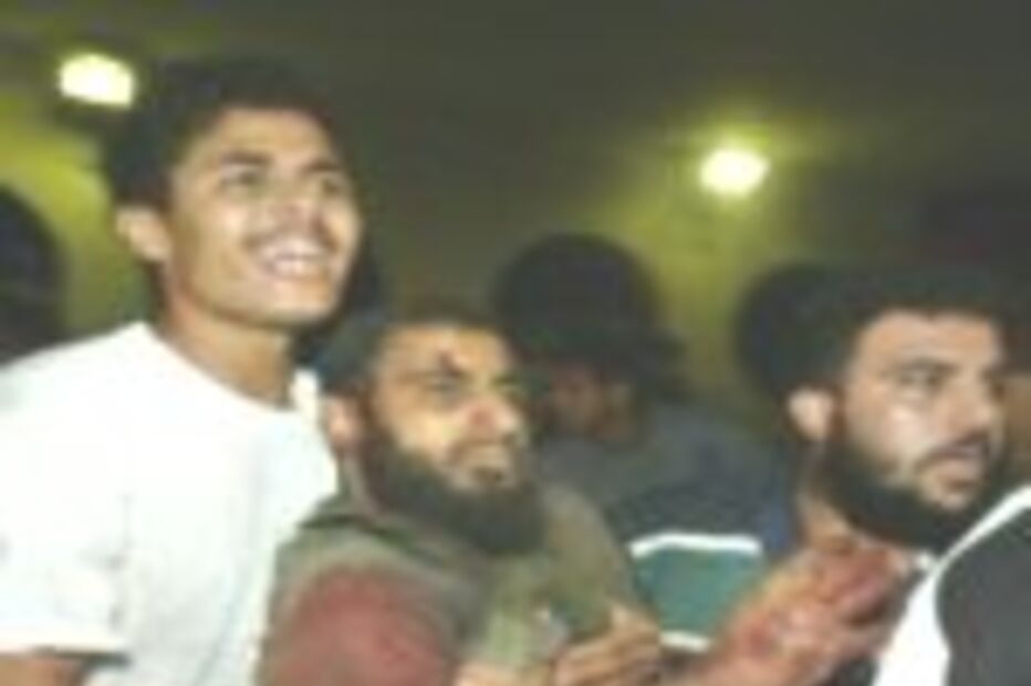 ISRAEL ATACA CAMPO DE TREINO DO HAMAS