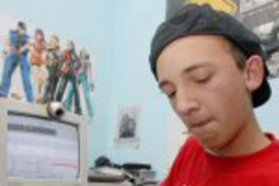 Génio da guitarra graças à internet