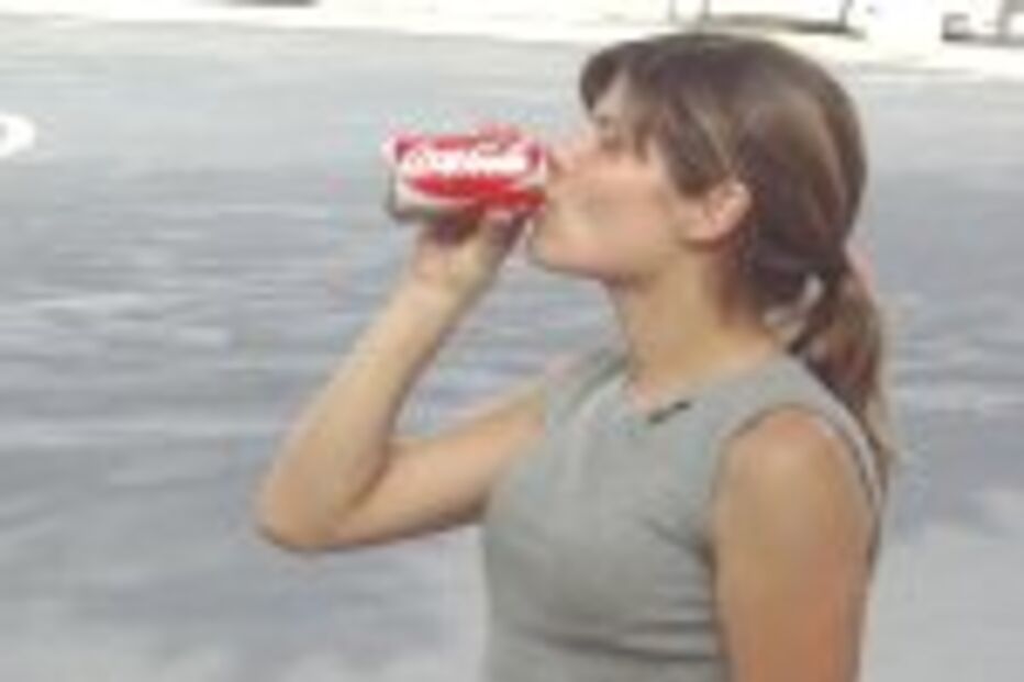 CONSEQUÊNCIAS AMARGAS DOS REFRIGERANTES