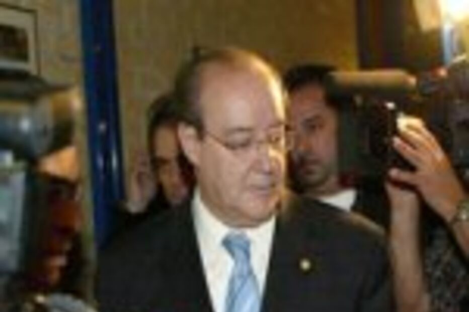 Cheque Martins Santos investigado