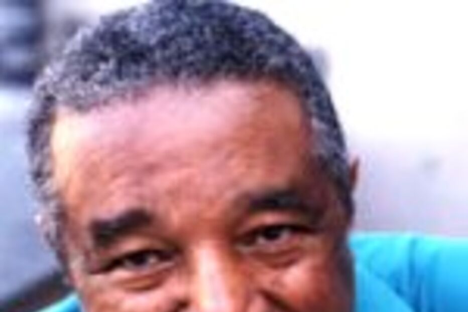 MORREU RAY BROWN