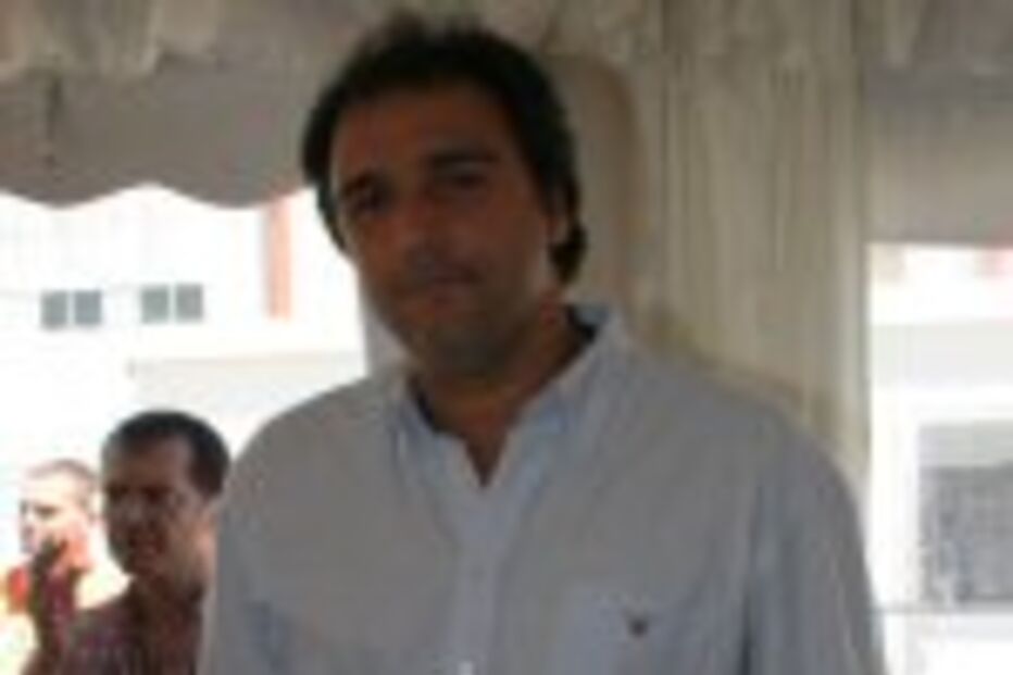 Moniz resgata André Cerqueira