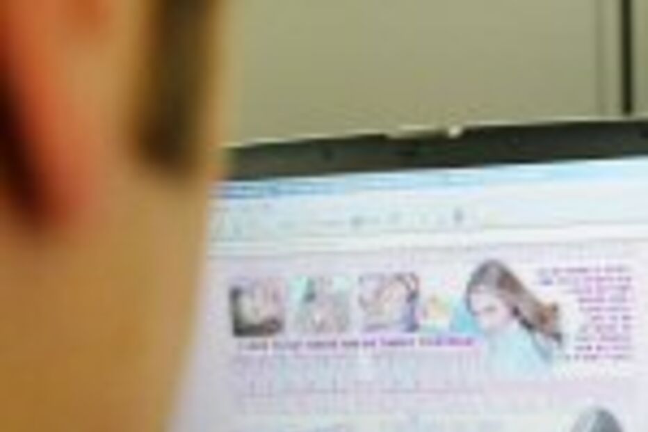 Filho de pedófilo denuncia rede