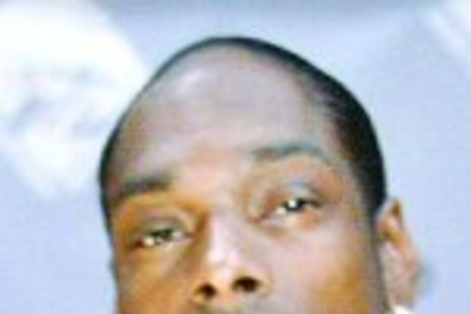 EUA: Snoop Dogg entregou-se