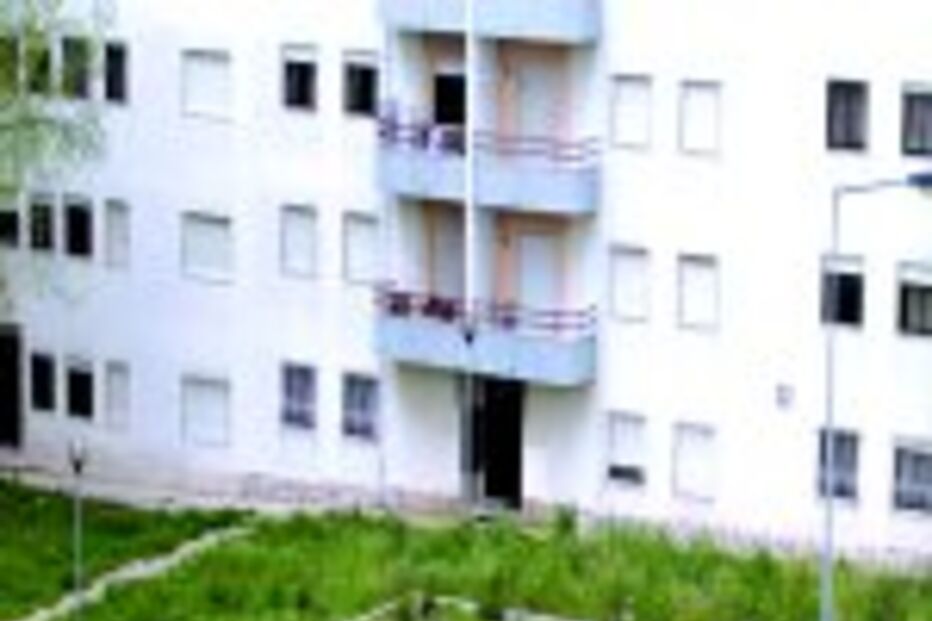 Urbanização em Varge Mondar à espera de parque infantil