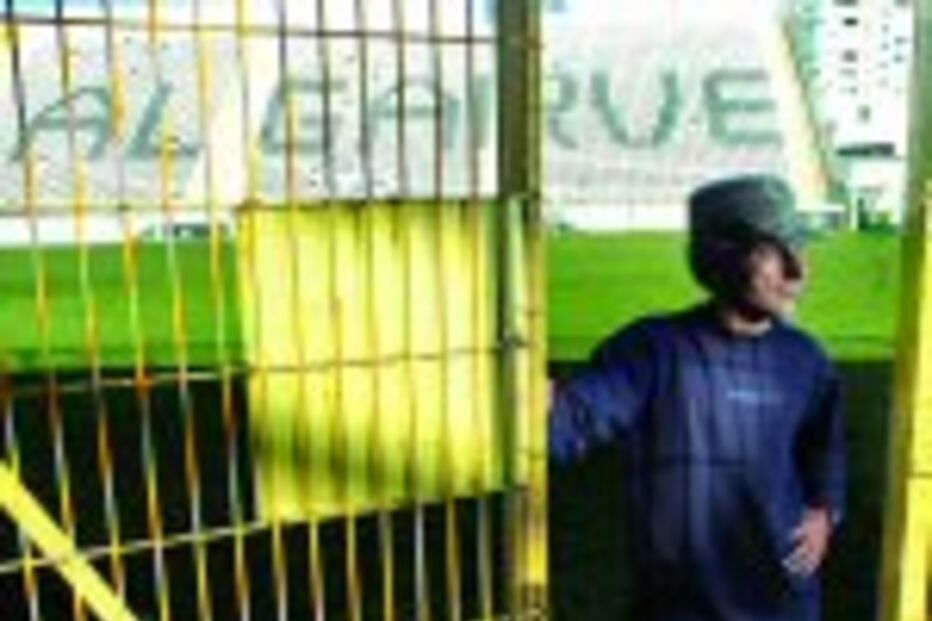 Clubes do sul vêem cartão vermelho