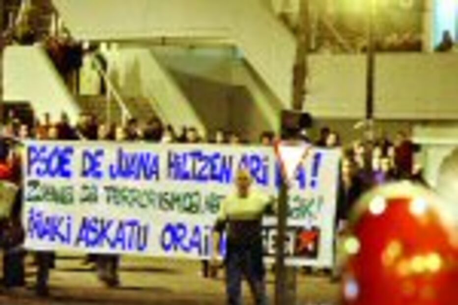 Zapatero garante que diálogo acabou