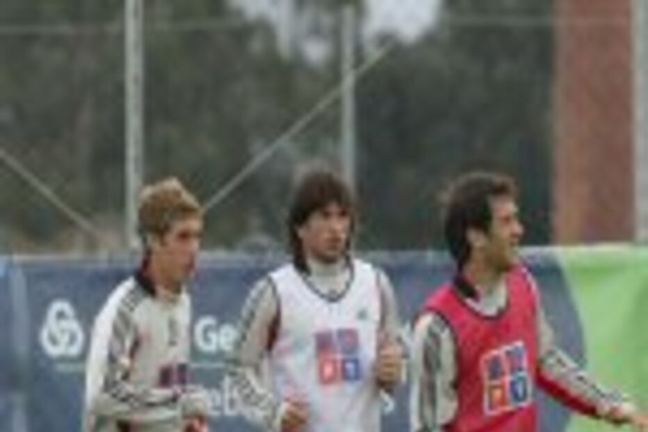 Kikin testado no lugar de Miccoli