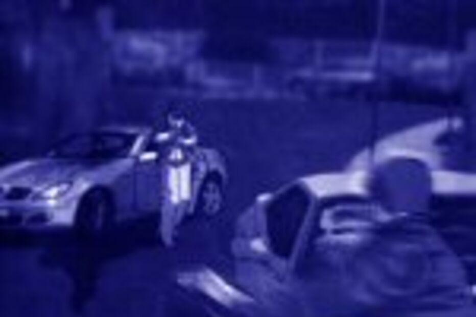 Ex-polícia morto a tiro por negócios