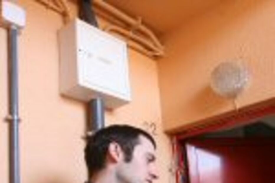 Alarme geral caça ladrão de taxista