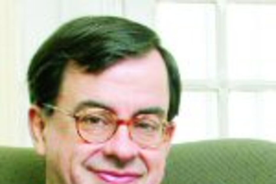 Oliveira Martins prefacia livro de governante