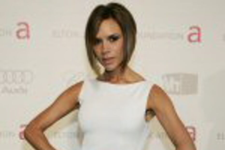 Victoria Beckham é madrinha da filha de Geri