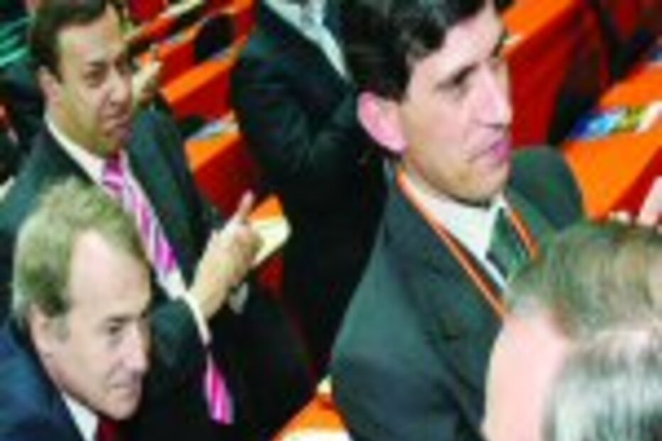 Mendes põe Jardim a liderar lista