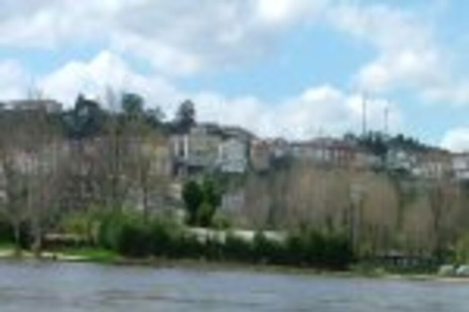 Cordão contra assoreamento do Mondego