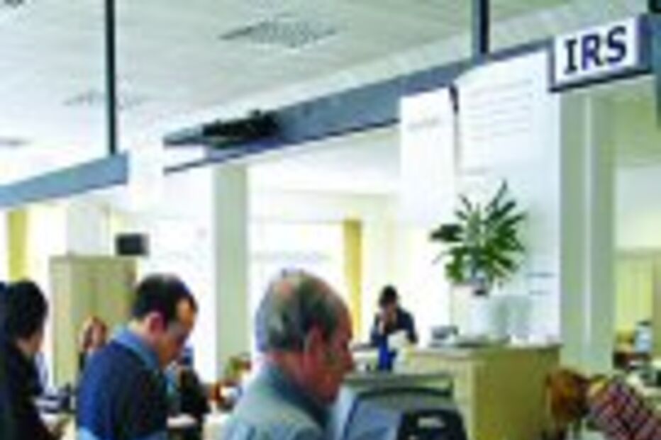 Fisco combate fuga na prostituição