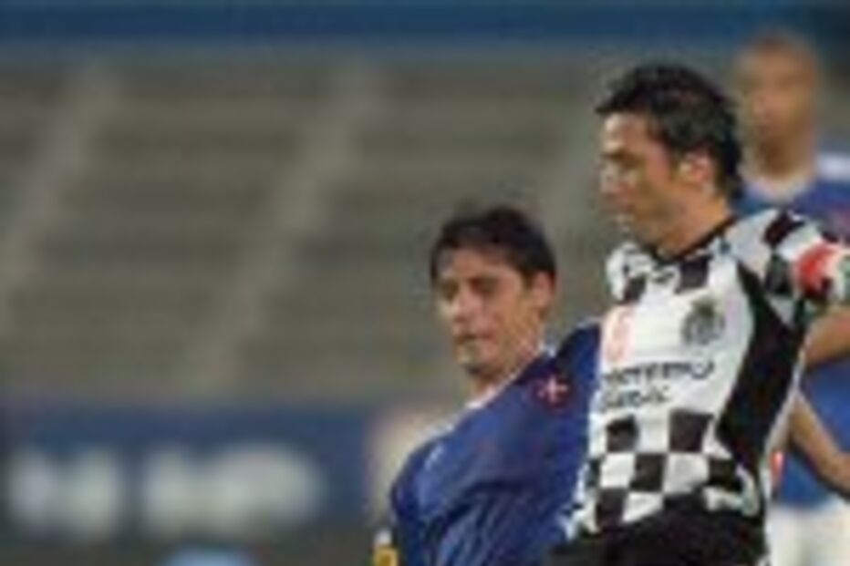 Panteras atrevidas ganham no Restelo