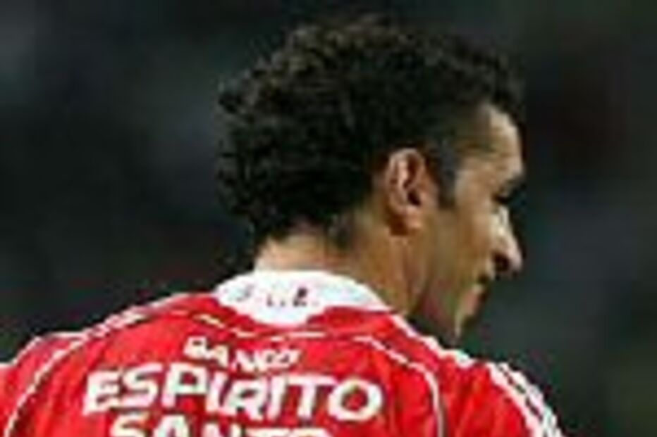 Simão desconhece interesse de Atlético Madrid