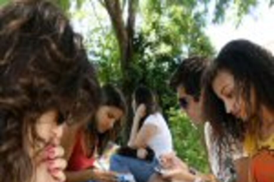 Alunos acorrem a primeiro dia de candidaturas