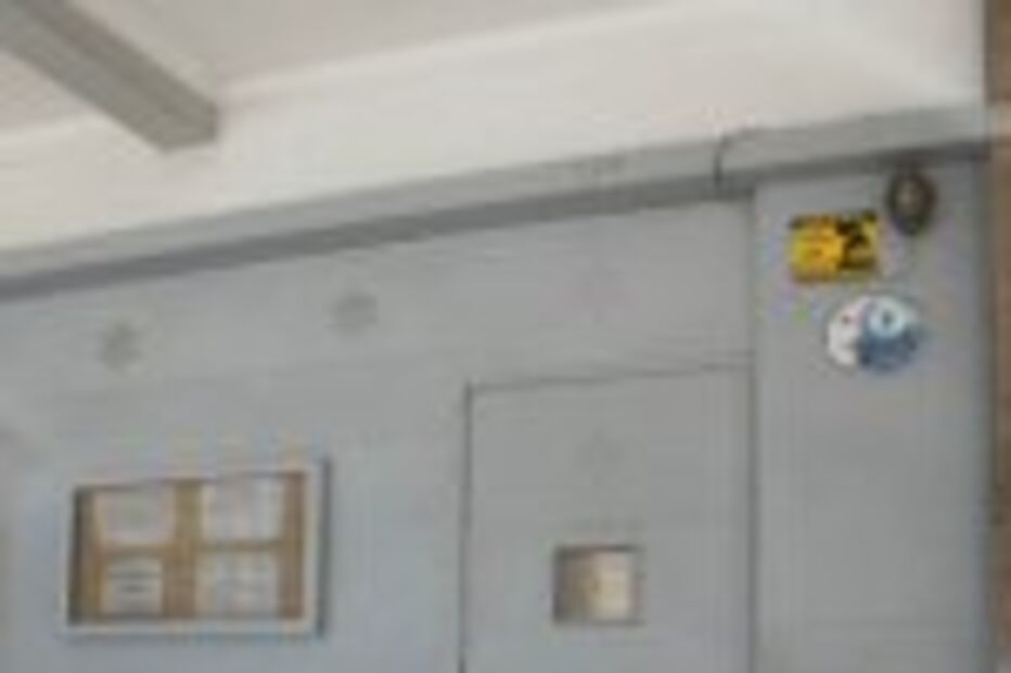 Morto à porta de bar de alterne