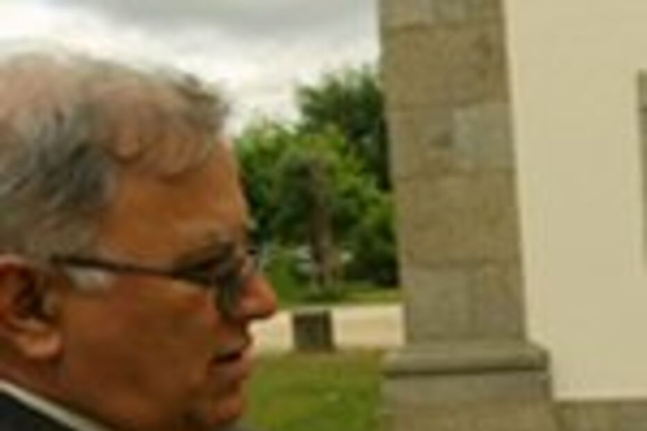 Padres, só identificados