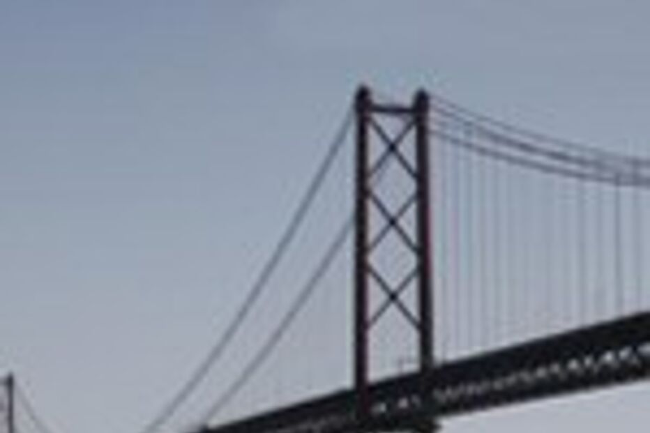 GNR evita suicídio na Ponte 25 de Abril