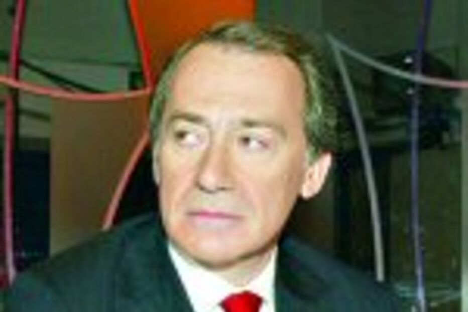 Menezes de visita à Cova da Moura