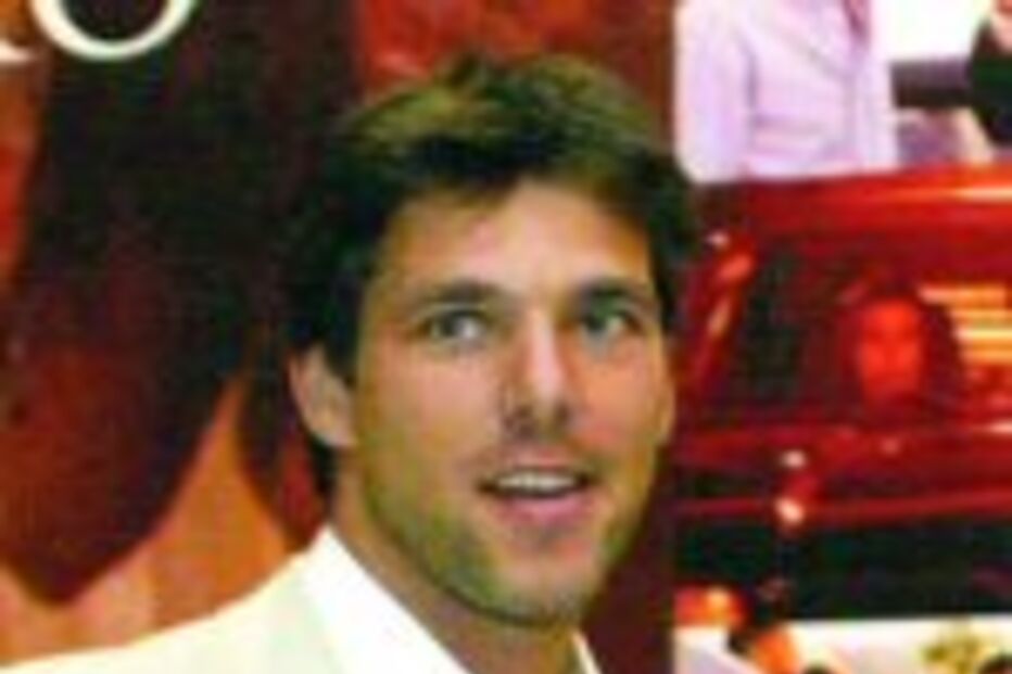 Jorge Corrula em Floribella na personagem de Lourenço