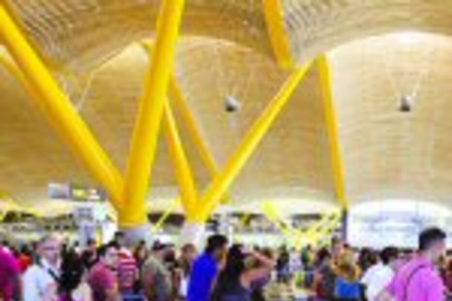 Portugueses regressam