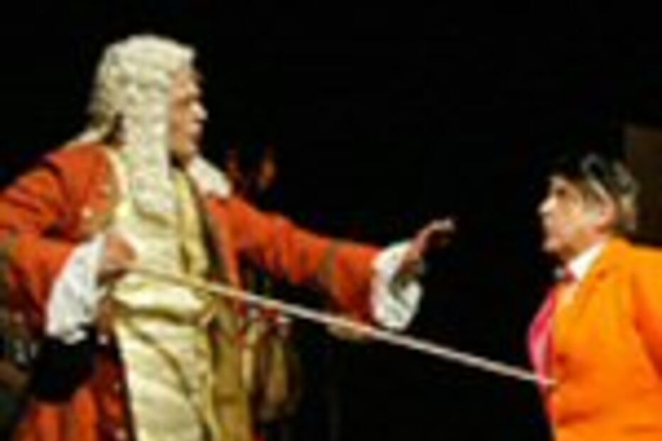 Criado de mesa vira ministro