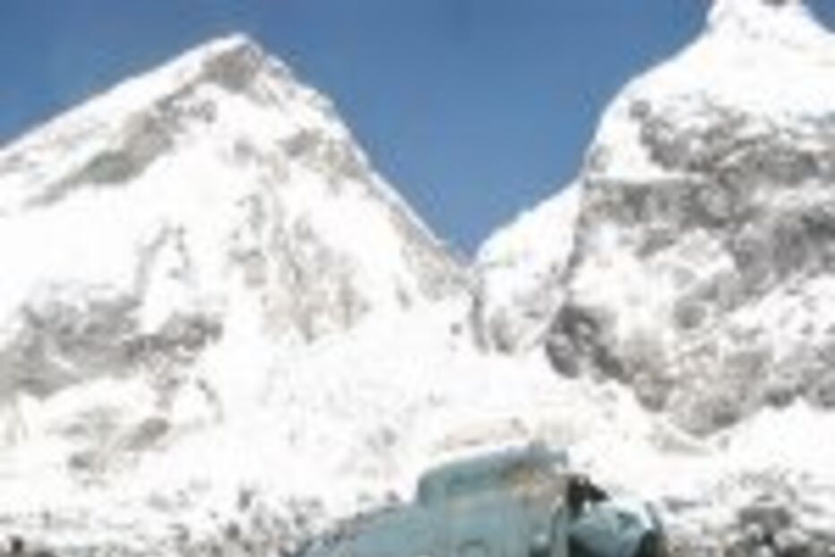 NEPAL CONDECORA JOÃO GARCIA