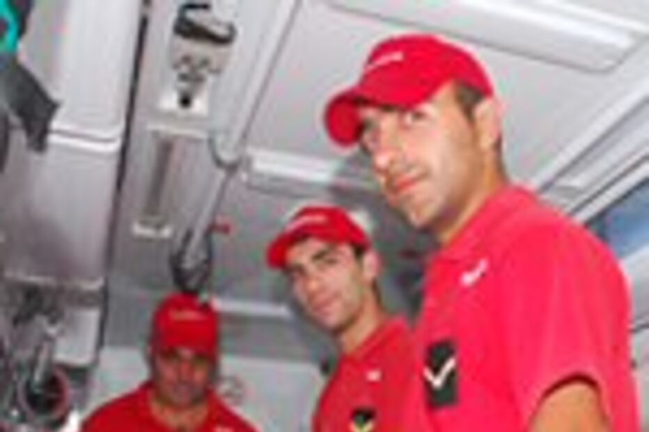 Bebé das Taipas nasceu no quartel dos bombeiros