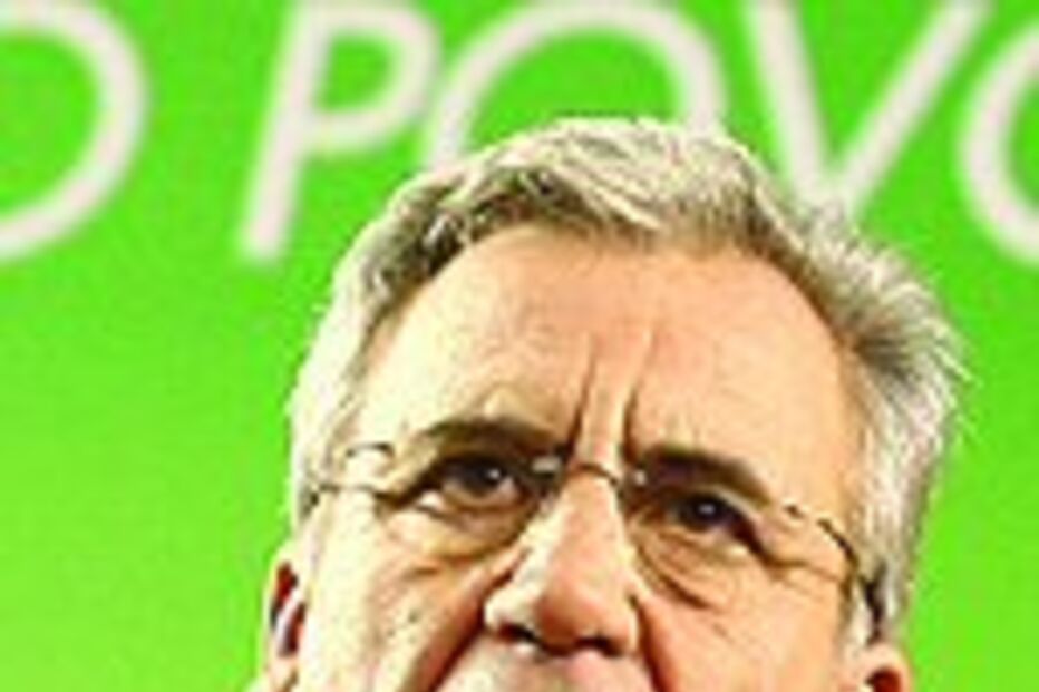 Jerónimo de Sousa acusa PS e PSD