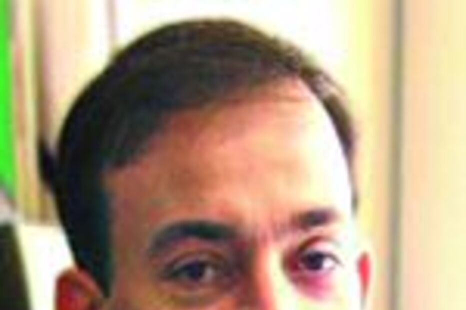 Azevedo Pereira é o novo director