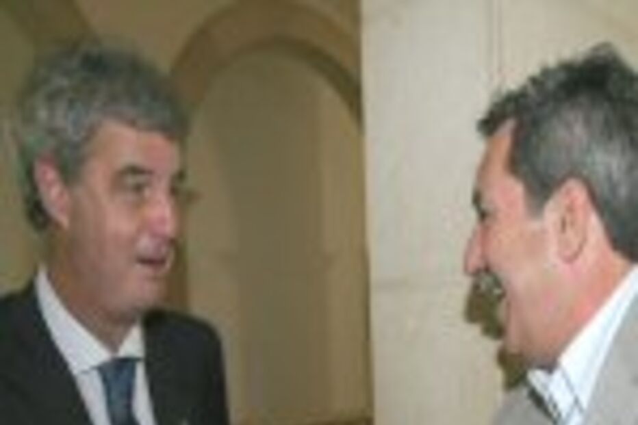 Sporting sem alianças