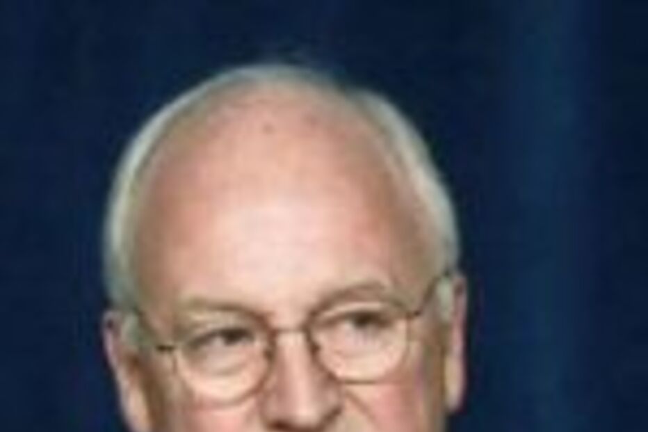 Cheney escapa a ataque no Afeganistão