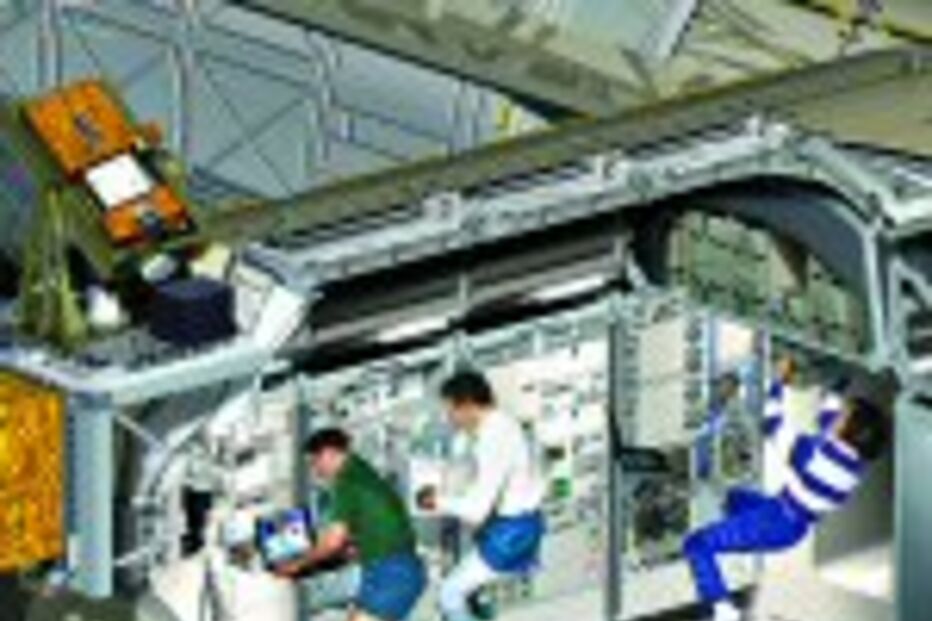 Laboratório Columbus entusiasma cientistas